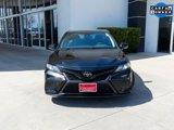 Used 2023 Toyota Camry SE image 2