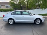 Used 2011 Volkswagen Jetta SE image 5