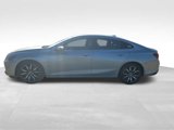 Used 2017 Chevrolet Malibu LT image 3