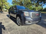 Used 2020 GMC Yukon XL SLE w/ SLE Value Package image 3