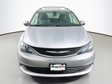 Used 2020 Chrysler Voyager Lxi image 2