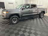 Used 2020 Toyota Tacoma TRD Off-Road image 5