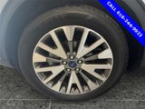 Used 2022 Ford Escape Titanium image 5