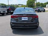 Used 2022 Kia Forte LXS image 5