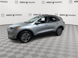 Used 2022 Ford Escape SEL w/ Technology Package image 4