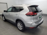 Used 2018 Nissan Rogue SV image 5