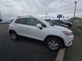 Used 2022 Chevrolet Trax LT w/ Driver Confidence Package image 5