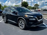Used 2021 Nissan Rogue SV image 2
