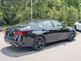 Used 2022 Nissan Altima 2.5 SR w/ Midnight Edition Package image 4