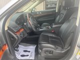 Used 2019 Lincoln MKT AWD image 3