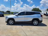 Used 2022 GMC Terrain SLE w/ Driver Convenience Package image 5