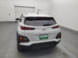 Used 2021 Hyundai Kona SE image 6