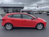 Used 2012 Ford Focus SEL w/ SEL/Titanium Winter Pkg image 4
