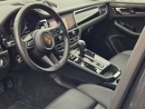 Certified 2024 Porsche Macan image 4