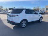 Used 2018 Land Rover Discovery SE image 5
