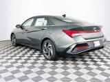New 2025 Hyundai Elantra SEL image 5