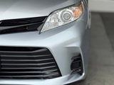 Used 2019 Toyota Sienna L image 5