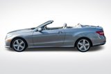 Used 2011 Mercedes-Benz E 550 Cabriolet image 4