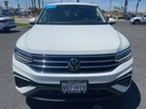 Certified 2022 Volkswagen Tiguan SE image 2