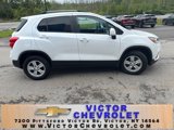 Used 2022 Chevrolet Trax LT w/ LT Convenience Package image 6