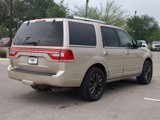 Used 2017 Lincoln Navigator Select image 3