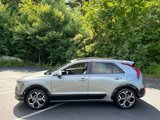 Used 2024 Kia Niro EX Touring image 2