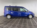 Used 2017 Ford Transit Connect XLT image 5