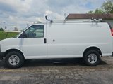 Used 2015 Chevrolet Express 2500 image 2