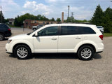 Used 2017 Dodge Journey SXT w/ Comfort/Convenience Group image 2