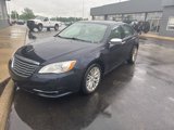 Used 2011 Chrysler 200 Limited image 3