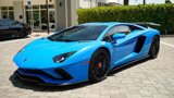Used 2017 Lamborghini Aventador S image 2