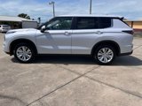 New 2025 Mitsubishi Outlander ES image 6