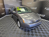 Used 2010 Ford Focus SE image 6