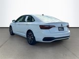 Used 2024 Volkswagen Jetta Sport image 5