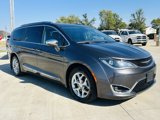 Used 2017 Chrysler Pacifica Limited w/ Advanced Safetytec Group image 2