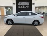 Used 2022 Hyundai Accent SEL image 4