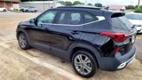 Used 2023 Kia Seltos S image 3