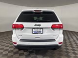 Used 2017 Jeep Grand Cherokee Laredo image 6