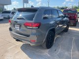 Used 2021 Jeep Grand Cherokee Laredo X image 3