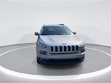 Used 2018 Jeep Cherokee Latitude Plus w/ Cold Weather Group image 3