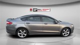 Used 2013 Ford Fusion SE image 2