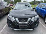Used 2019 Nissan Rogue SV image 2