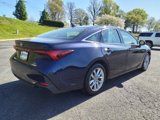 Used 2021 Toyota Avalon XLE image 4