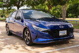 Used 2023 Hyundai Elantra SEL w/ Convenience Package image 2