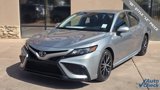 Used 2022 Toyota Camry SE image 2