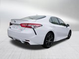 Used 2020 Toyota Camry SE image 3