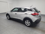 Used 2020 Nissan Kicks S image 3
