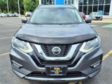 Used 2019 Nissan Rogue SV image 2