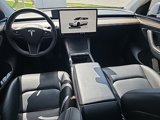 Used 2022 Tesla Model Y Long Range image 3