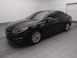 Used 2016 Kia Optima EX w/ Premium Package image 2
